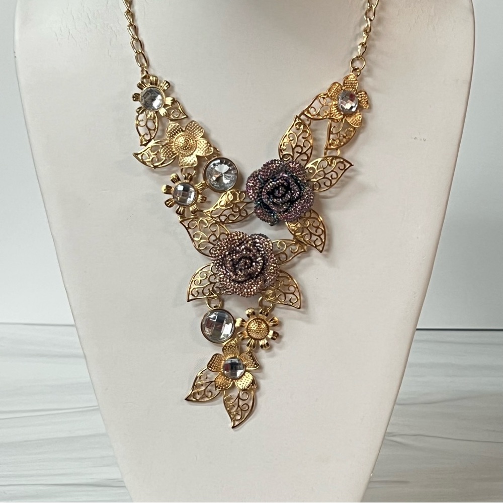 Floral Rose Bib Necklace Filigree Rhinestone
